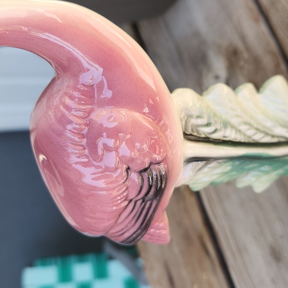 Vintage 1950's MCM Era Pink Flamingo Ceramic Figurine Green Palm Leaf Accents - Picture 5 of 15